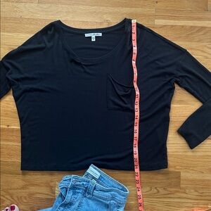 Black/ boxy,slouchy express one eleven shirt size small